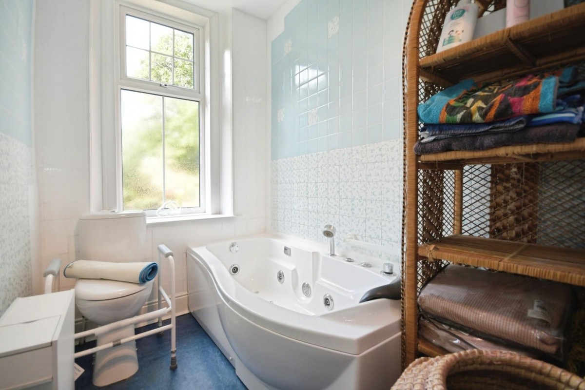 Thornhurst, Thorn House Lane, Wharncliffe Side, S35