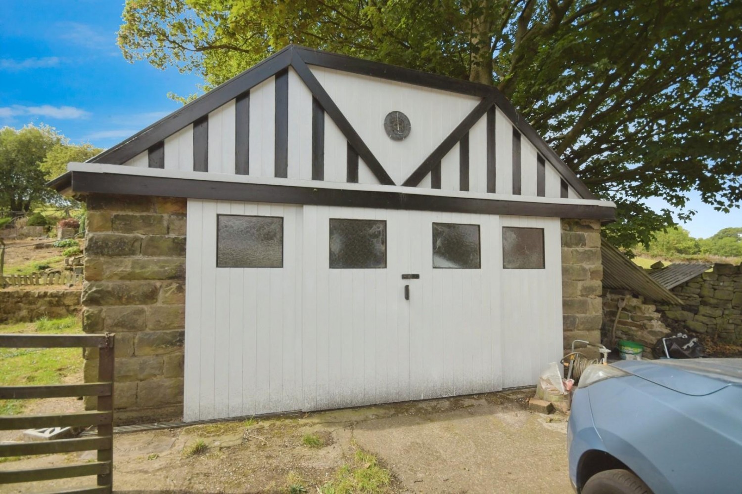 Thornhurst, Thorn House Lane, Wharncliffe Side, S35