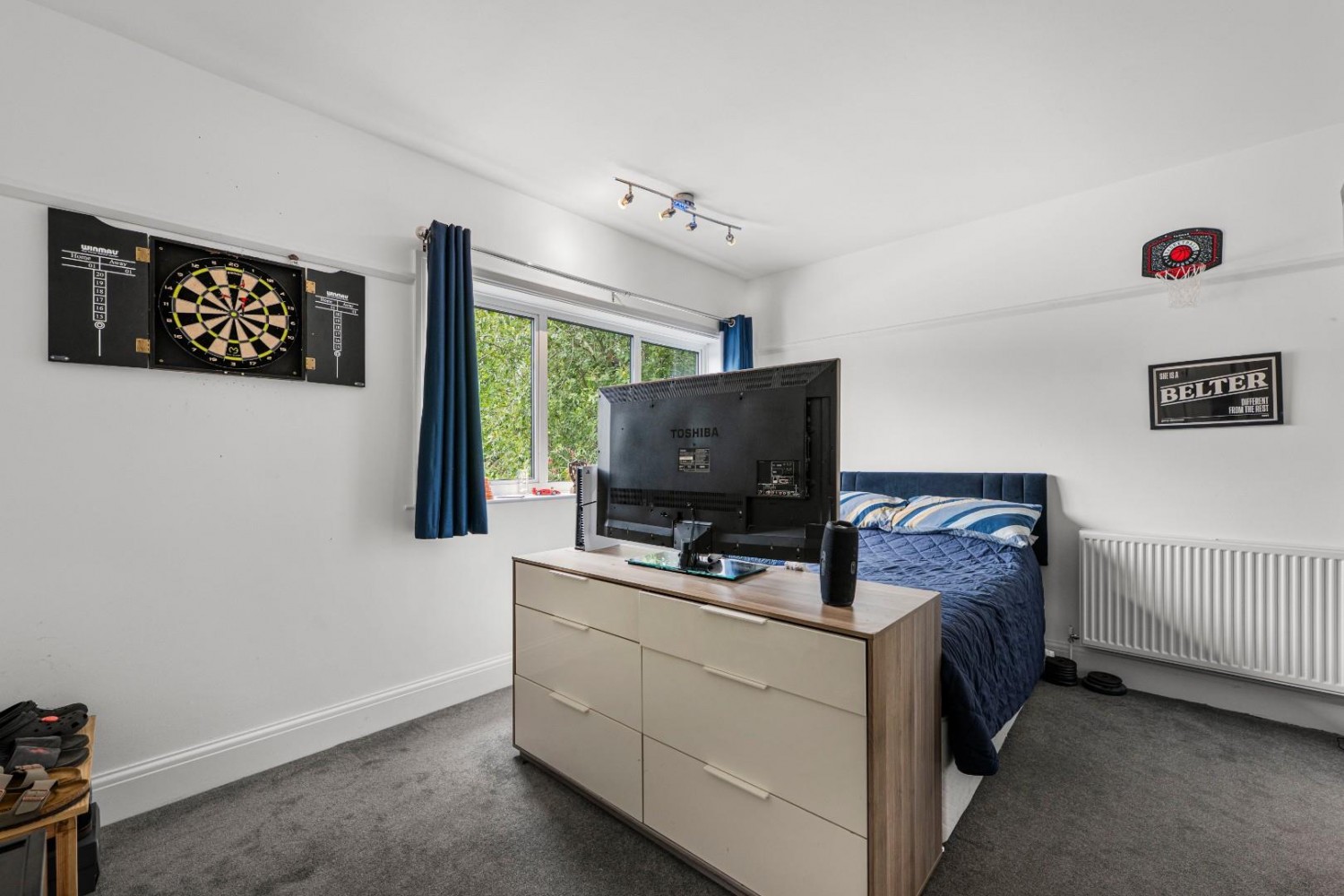 St. Johns Road, Newbold, Chesterfield, S41 8PE