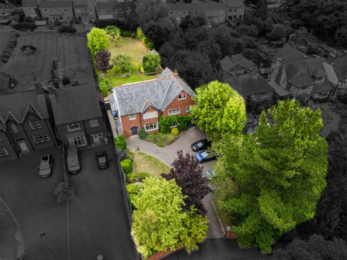 St. Johns Road, Newbold, Chesterfield, S41 8PE