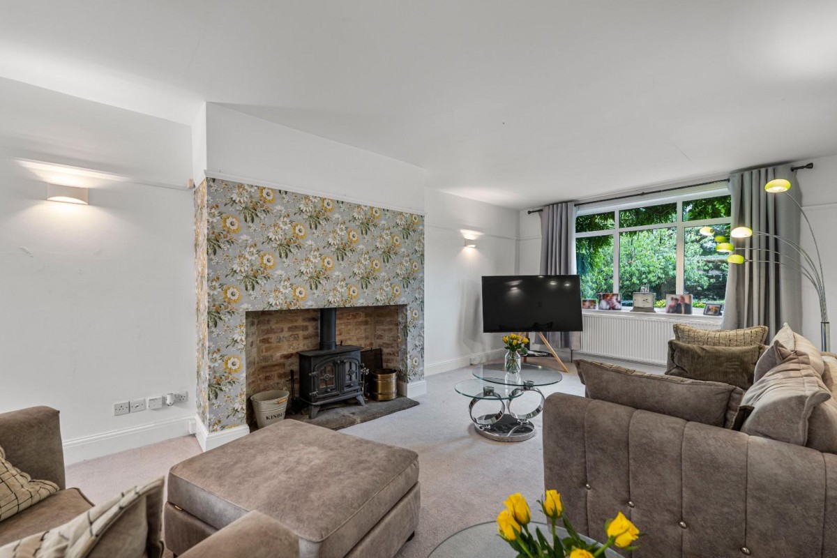 St. Johns Road, Newbold, Chesterfield, S41 8PE