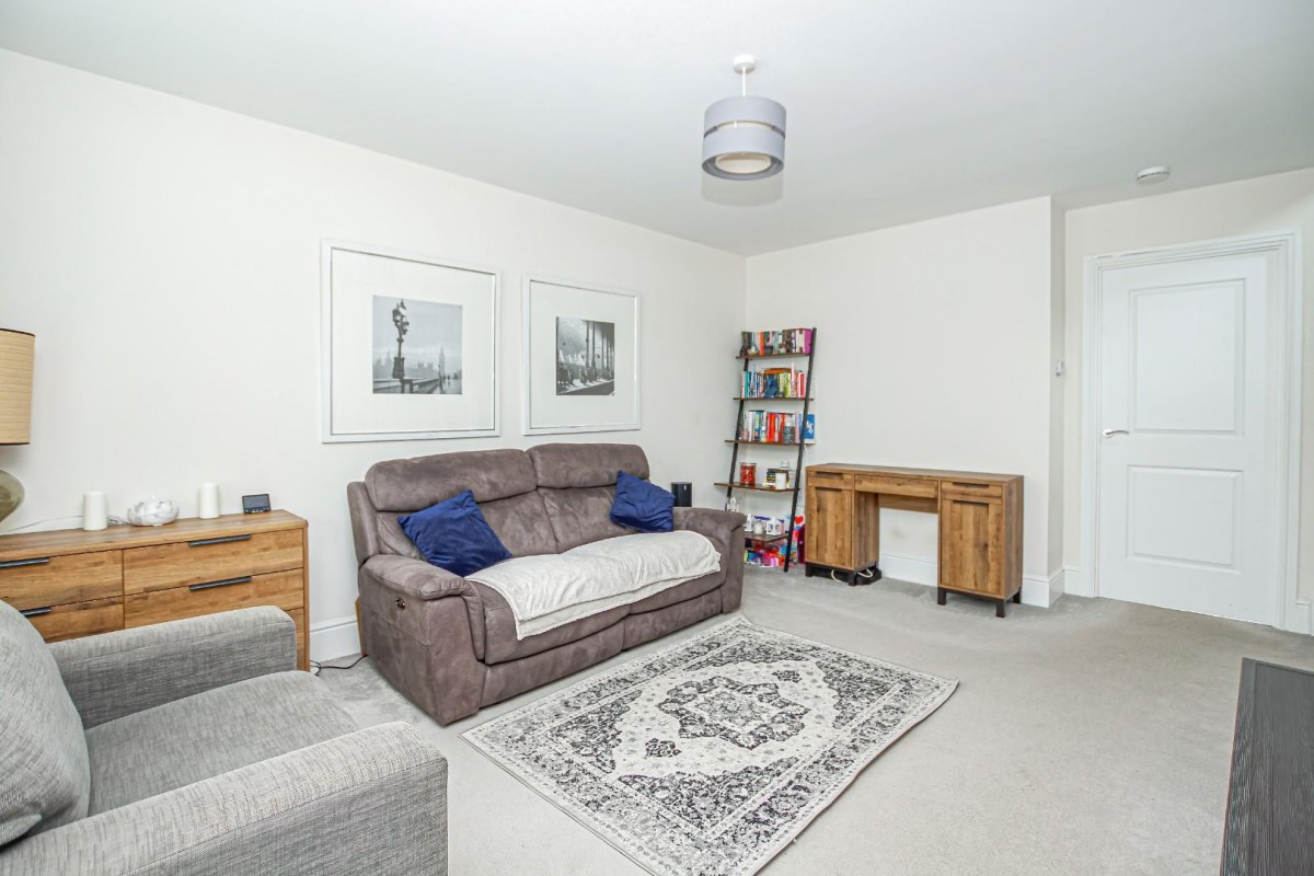 Shackleton Grove, Leighton Buzzard