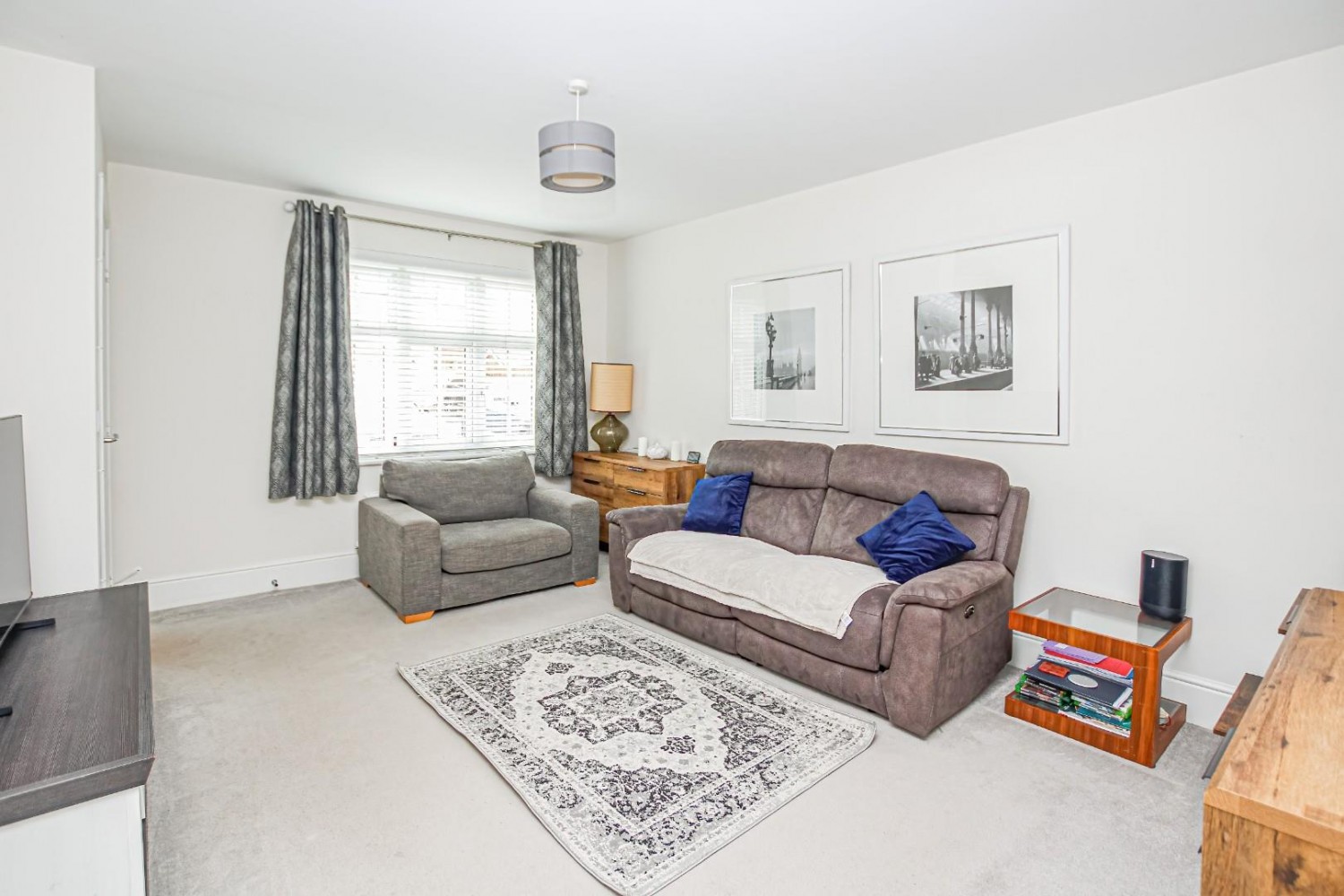 Shackleton Grove, Leighton Buzzard