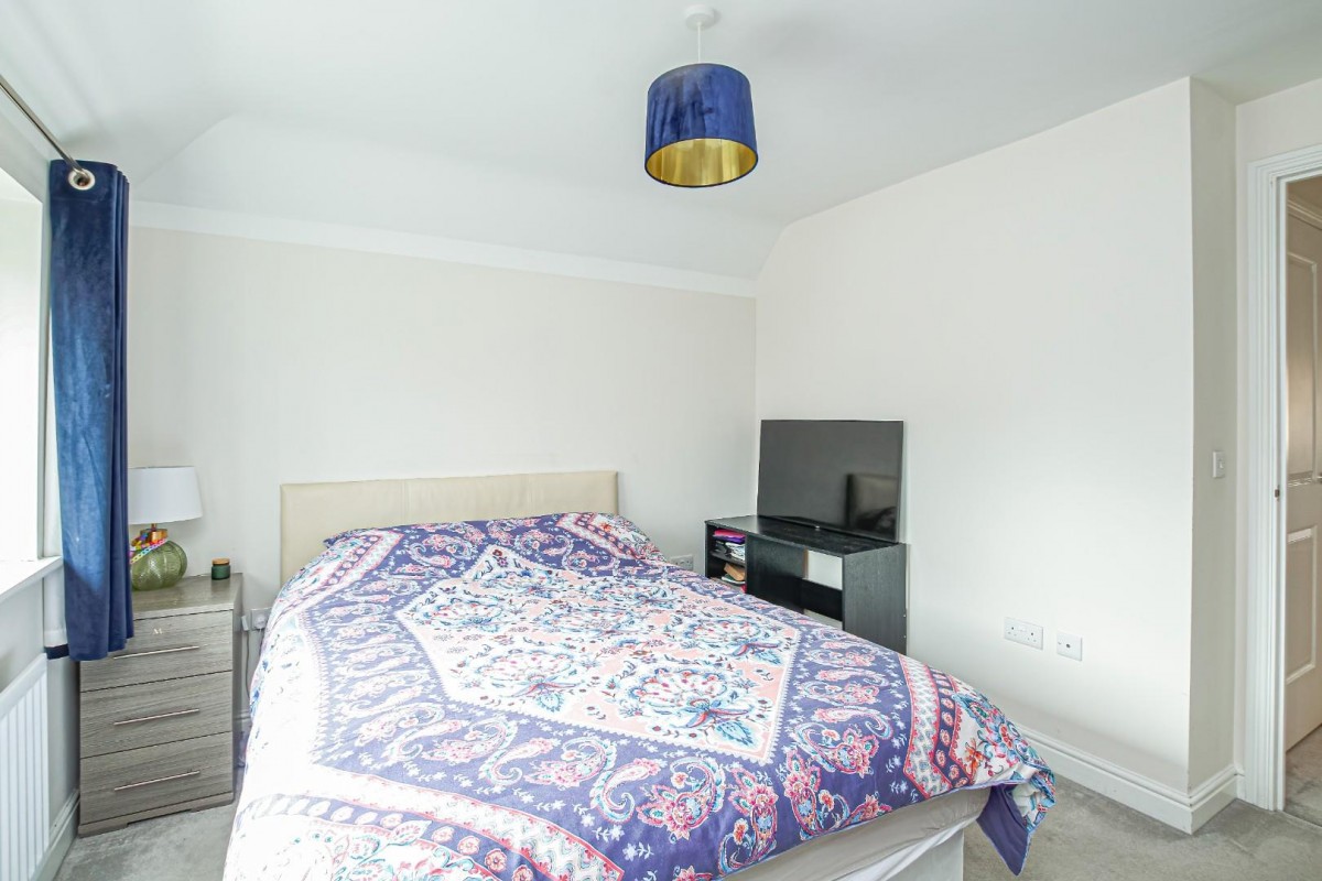 Shackleton Grove, Leighton Buzzard