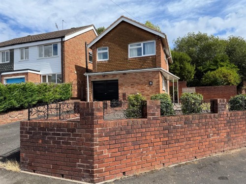 Penfields Road, Stourbridge, DY8 4LB