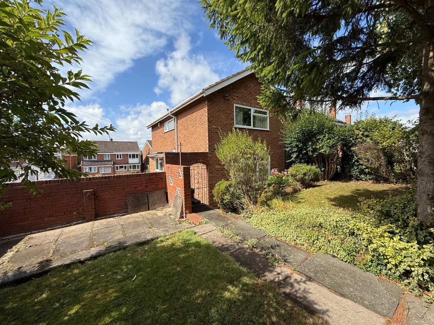 Penfields Road, Stourbridge, DY8 4LB