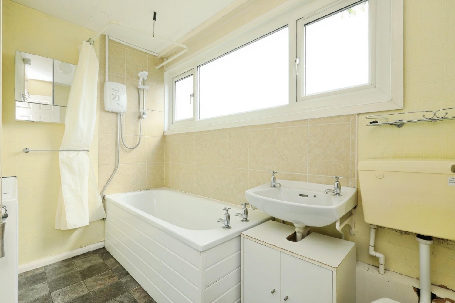 White Thorns Drive, Batemoor, Sheffield, S8 8ET
