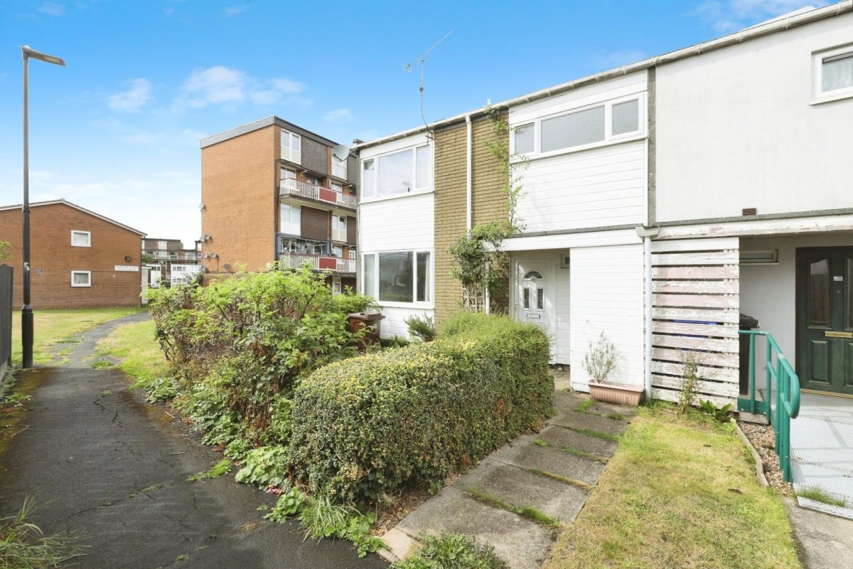 White Thorns Drive, Batemoor, Sheffield, S8 8ET