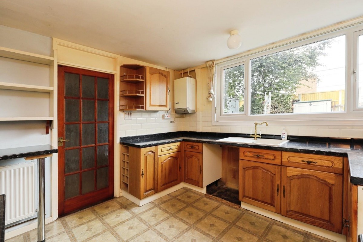 White Thorns Drive, Batemoor, Sheffield, S8 8ET