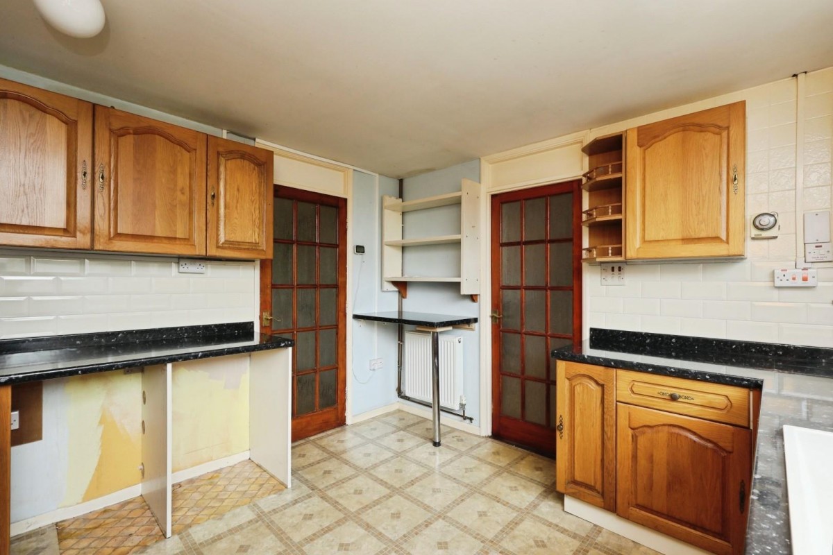 White Thorns Drive, Batemoor, Sheffield, S8 8ET