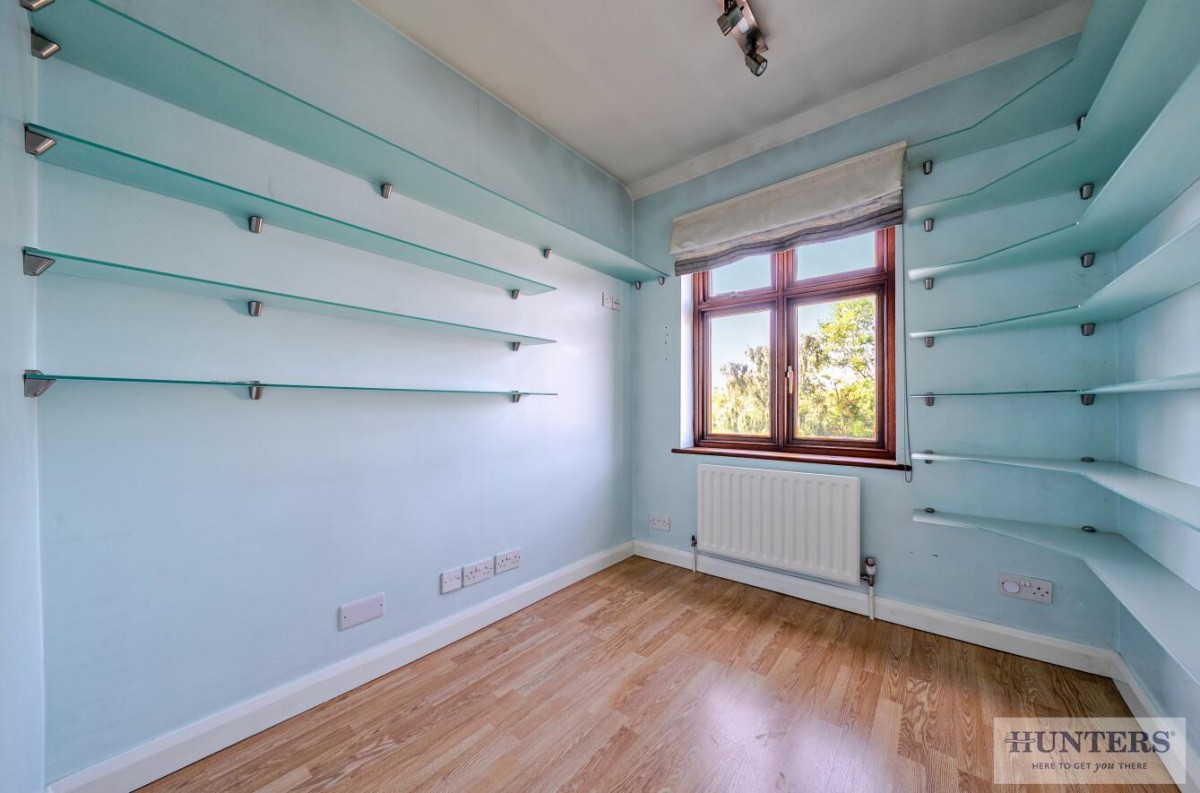 Barnehurst Avenue, Bexleyheath