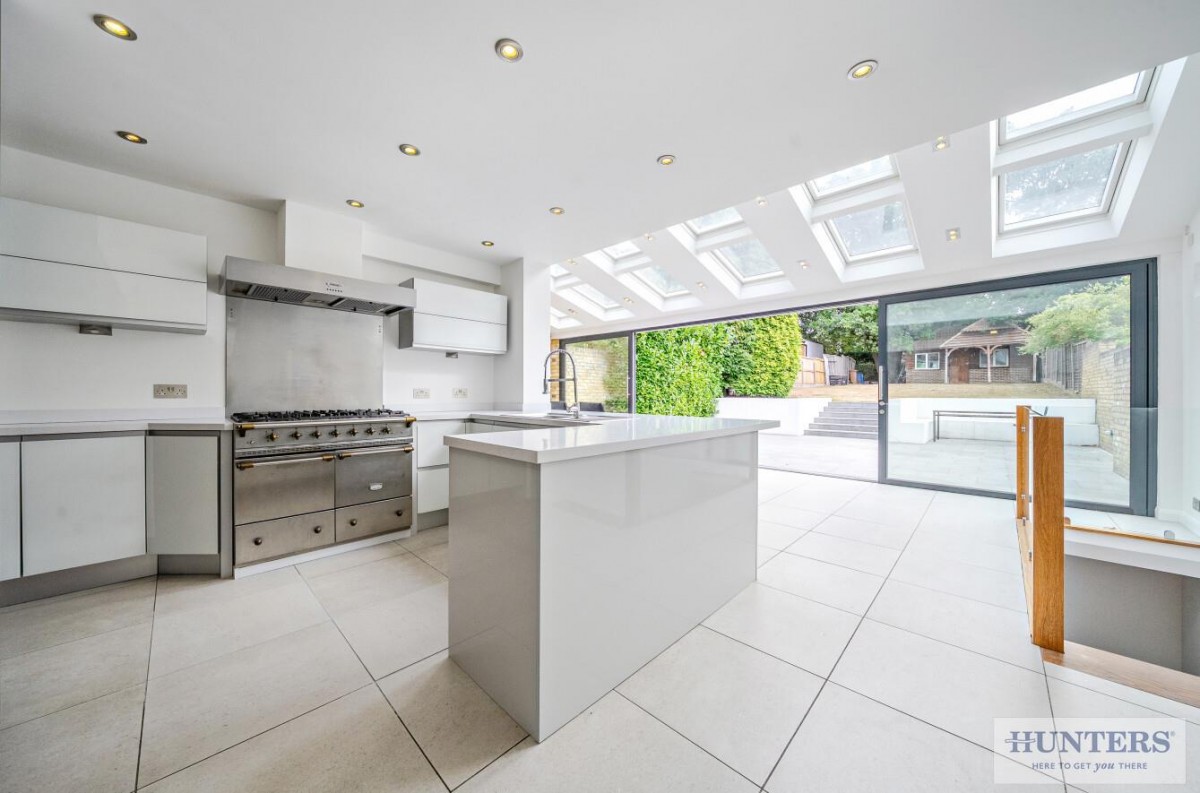 Barnehurst Avenue, Bexleyheath