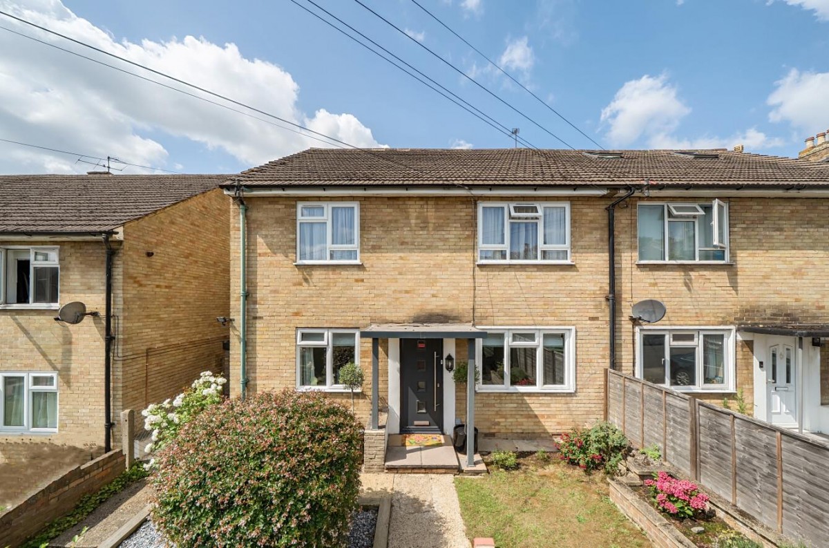 Faversham Road, London, SE6 4XE
