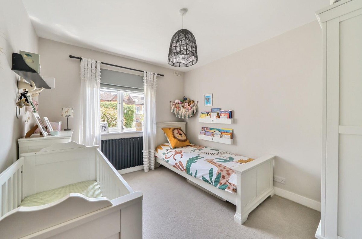 Faversham Road, London, SE6 4XE