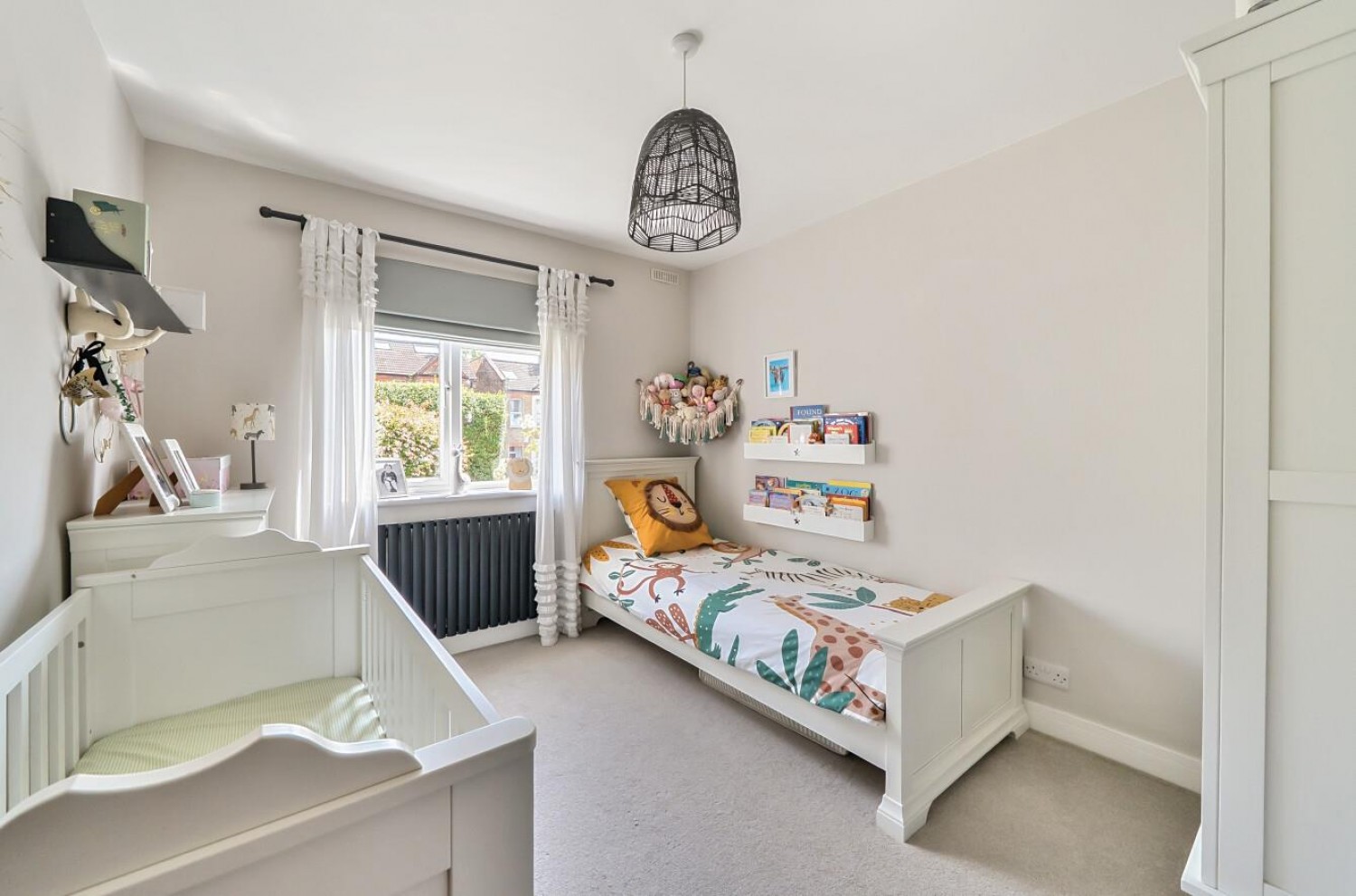 Faversham Road, London, SE6 4XE