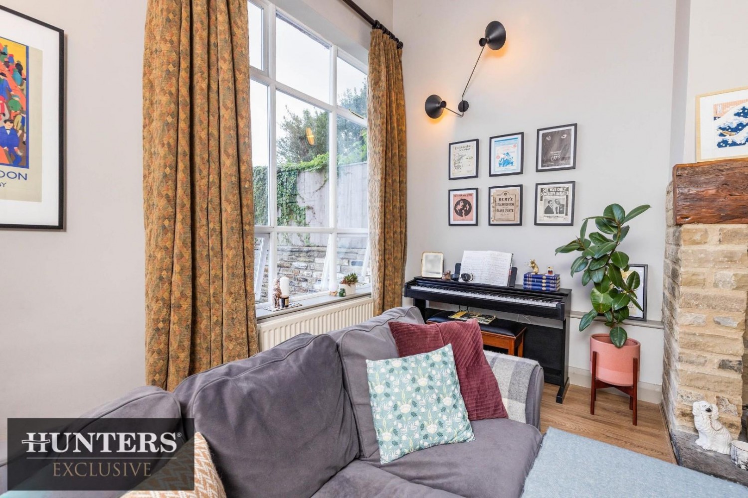 Dye Royd Barn, Headley Lane Thornton, Bradford, West Yorkshire, BD13 3LX