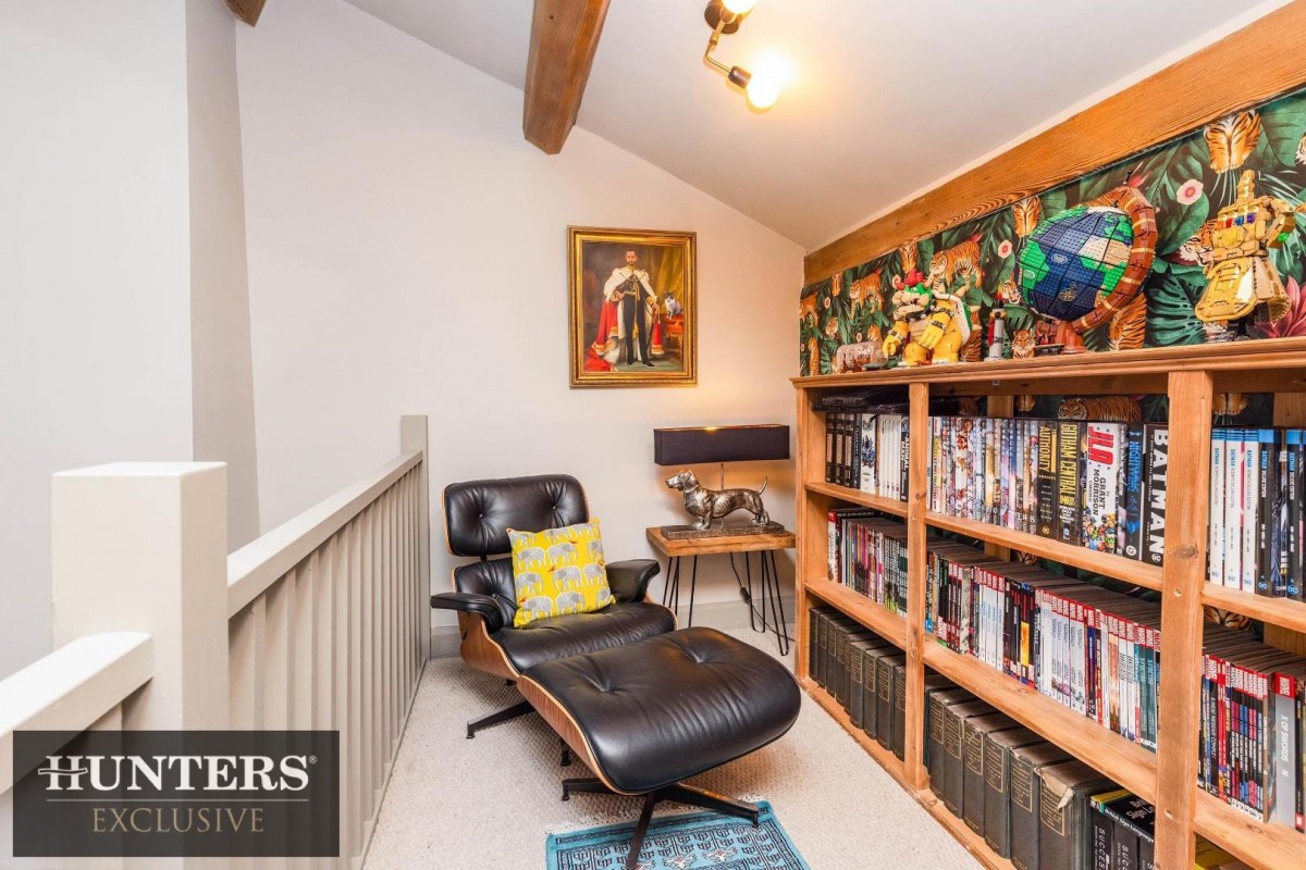 Dye Royd Barn, Headley Lane Thornton, Bradford, West Yorkshire, BD13 3LX