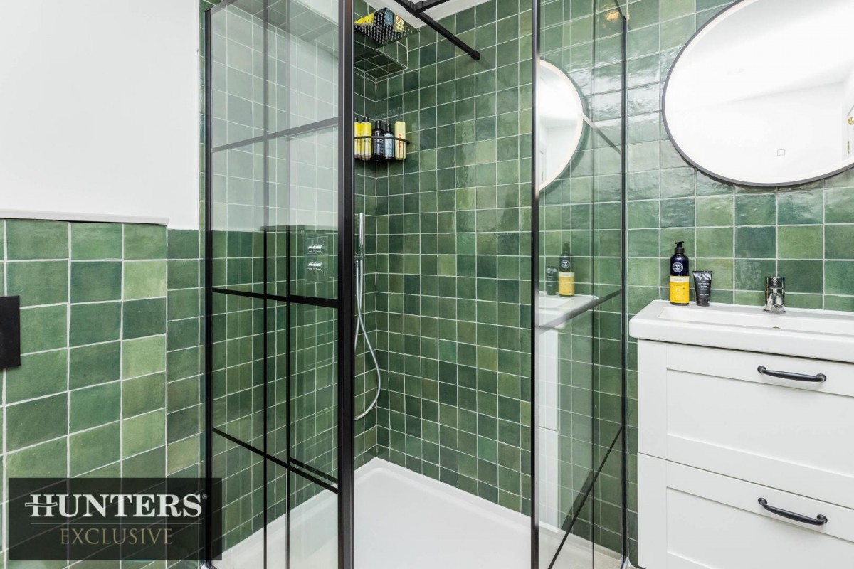 Dye Royd Barn, Headley Lane Thornton, Bradford, West Yorkshire, BD13 3LX