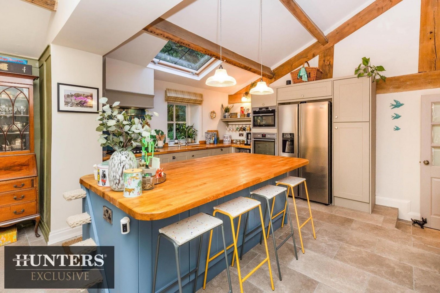 Dye Royd Barn, Headley Lane Thornton, Bradford, West Yorkshire, BD13 3LX