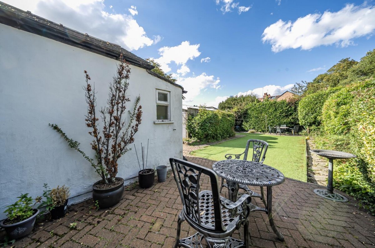 Kempnough Hall Road, Worsley