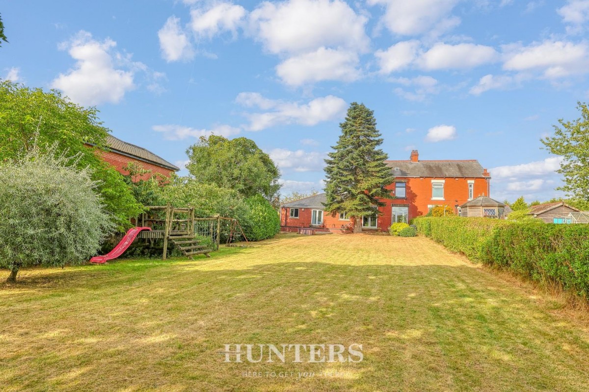 Clifton Road, Middleton, Manchester