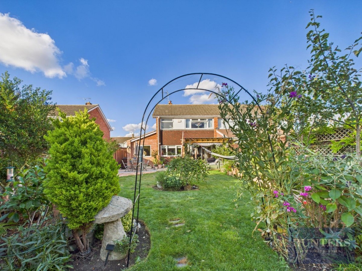 Fernleigh Crescent, Up Hatherley