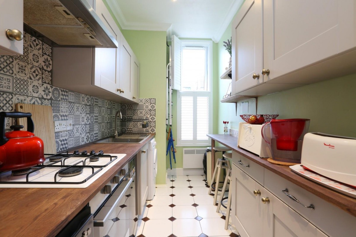 Hurstbourne Road, Honor Oak, SE23