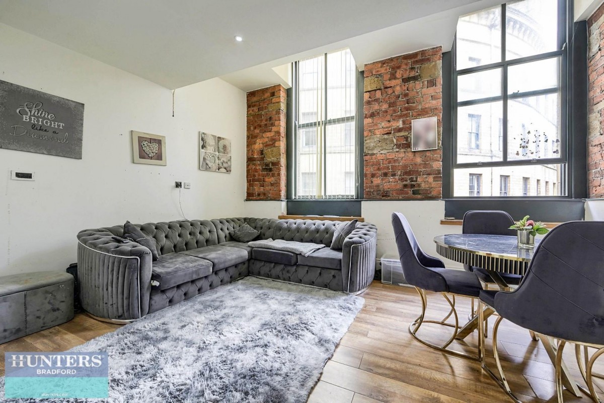 Albion House, 4 Hick Street Bradford, BD1 5AW