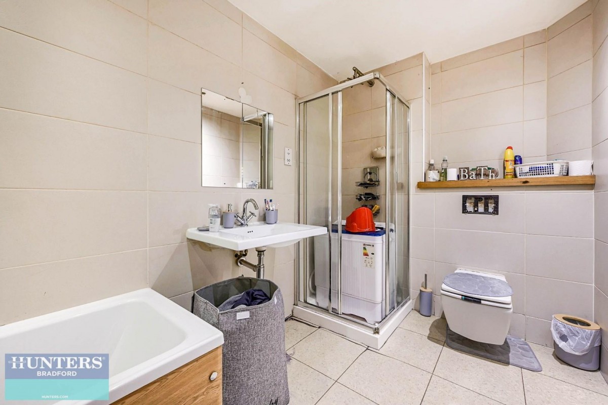 Albion House, 4 Hick Street Bradford, BD1 5AW