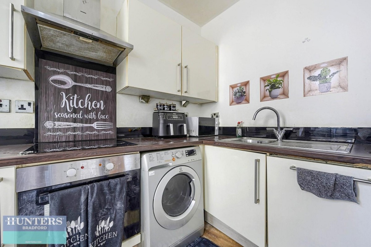 Albion House, 4 Hick Street Bradford, BD1 5AW