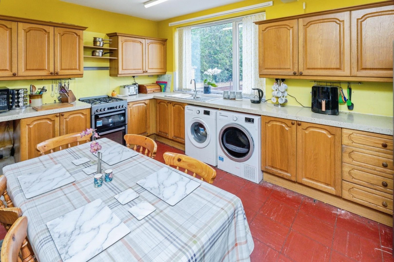 Masters Crescent, Sheffield