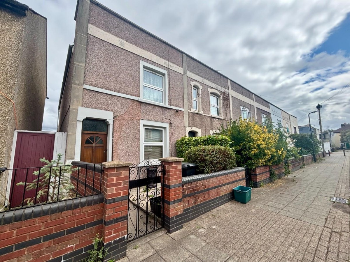 Chelsea Road, Easton, Bristol BS5 6AT