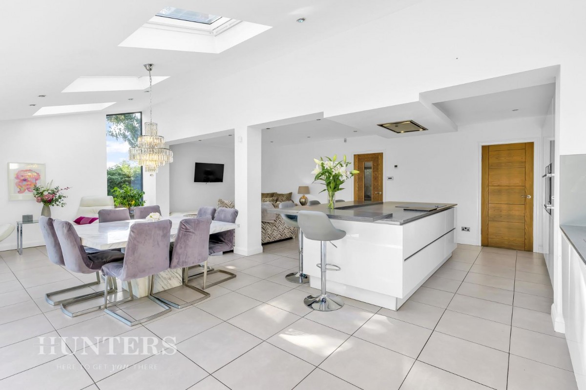 Packwood Chase, Chadderton, Oldham