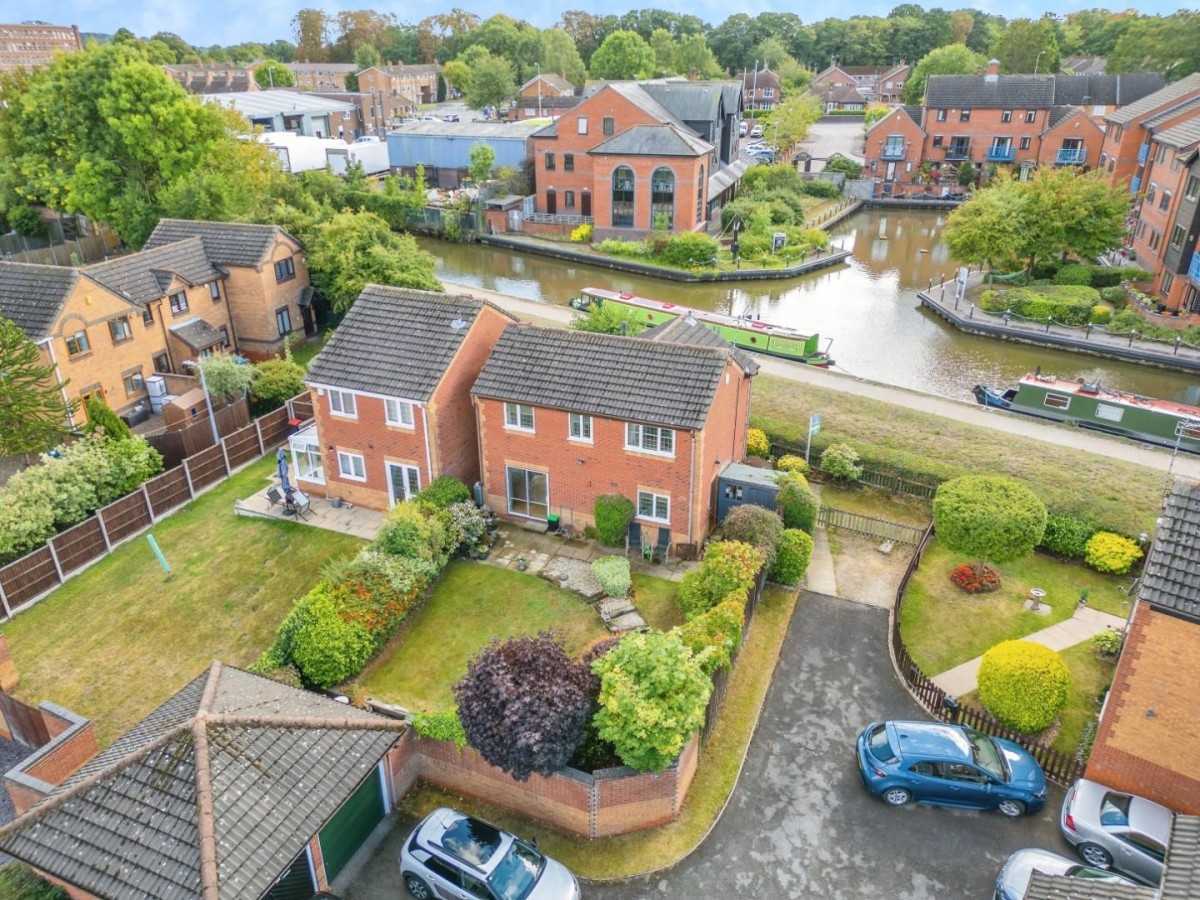 Somerset Close, Tamworth