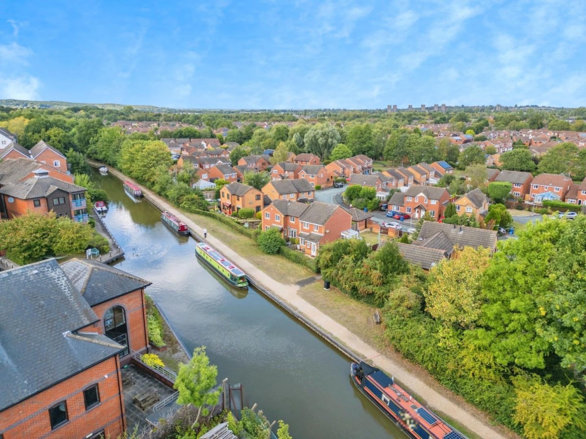 Somerset Close, Tamworth