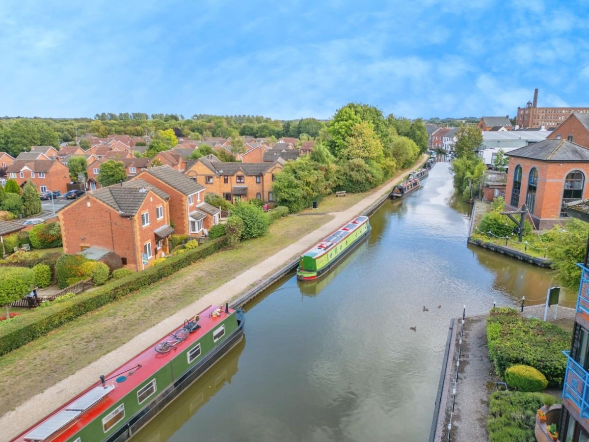 Somerset Close, Tamworth