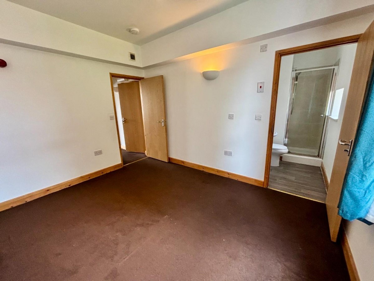 Villiers Road, Easton, Bristol BS5 0JH