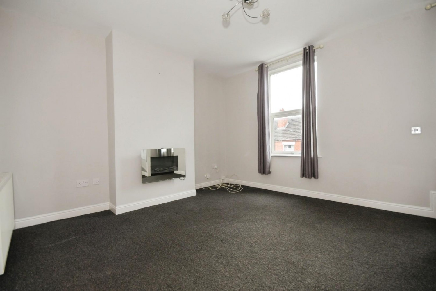 Rutland Road, Chesterfield, S40 1LZ