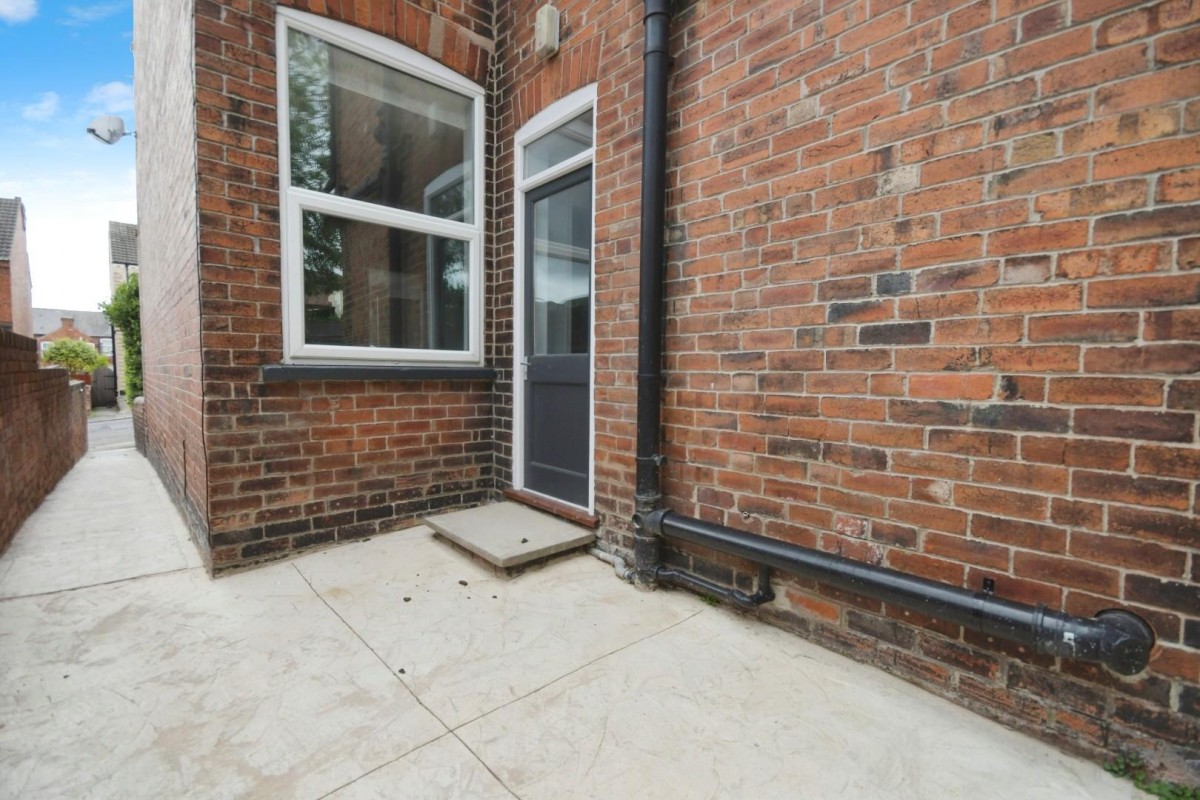 Rutland Road, Chesterfield, S40 1LZ