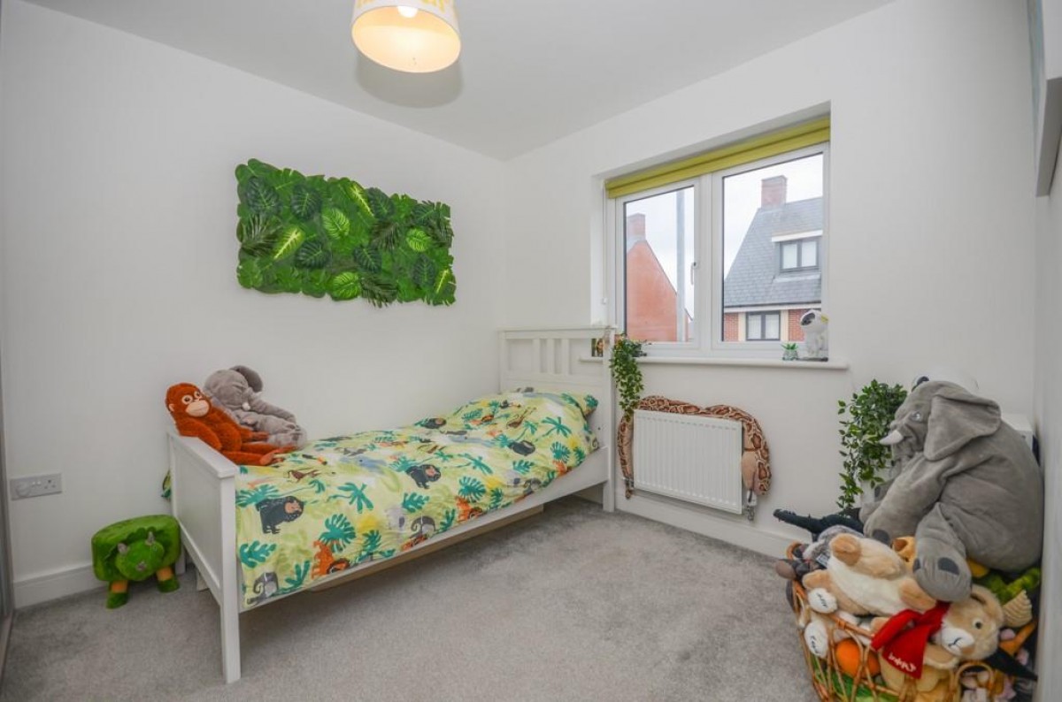 Slade Baker Way, Scholars Chase, Bristol, BS16 1YN