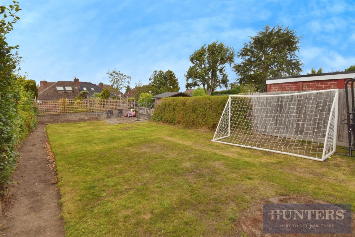 Carlton Drive, Wigston, LE18 1DF