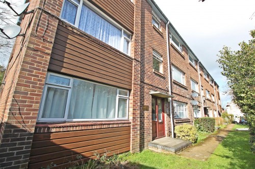 Radstock Road, Southampton, SO19 2QW