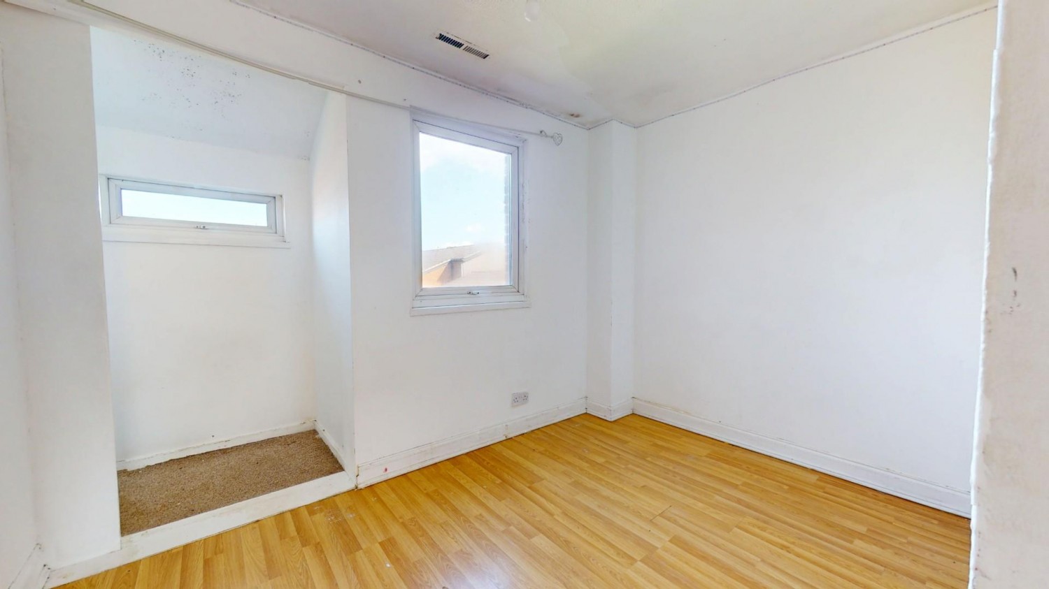 The Hollies, Gravesend