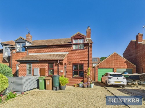 Maple Walk, Brandesburton, Driffield