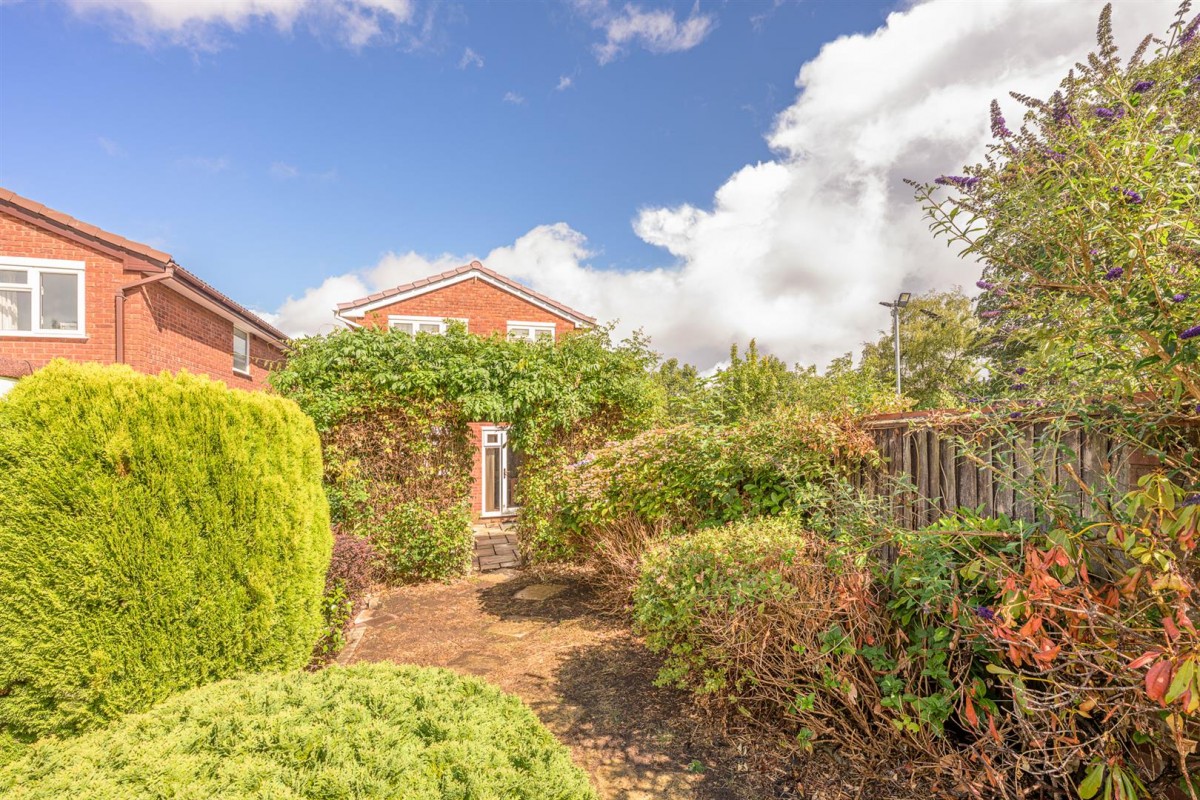 Water Street, Kingswinford, DY6 7QA