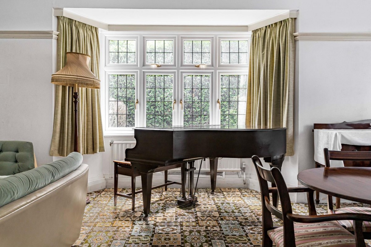 Verulam Avenue, Purley