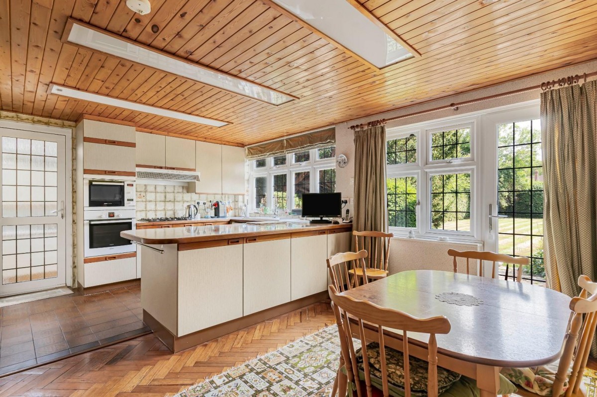 Verulam Avenue, Purley