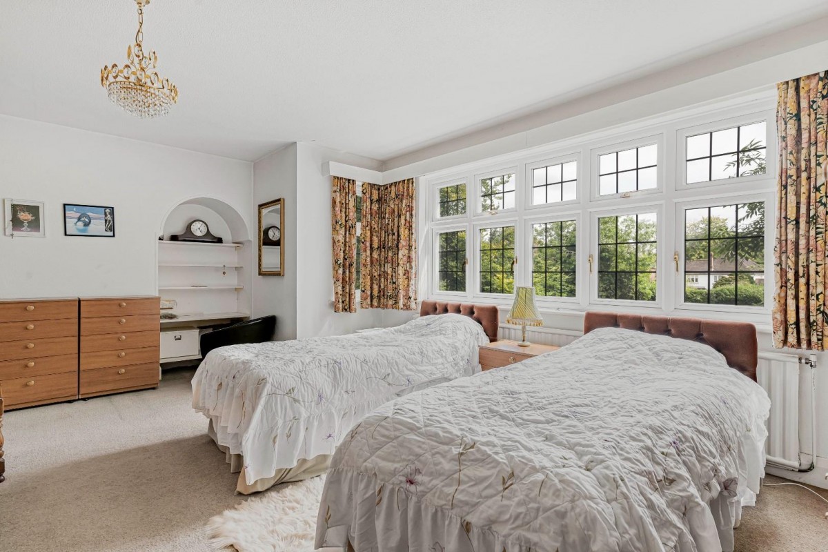 Verulam Avenue, Purley