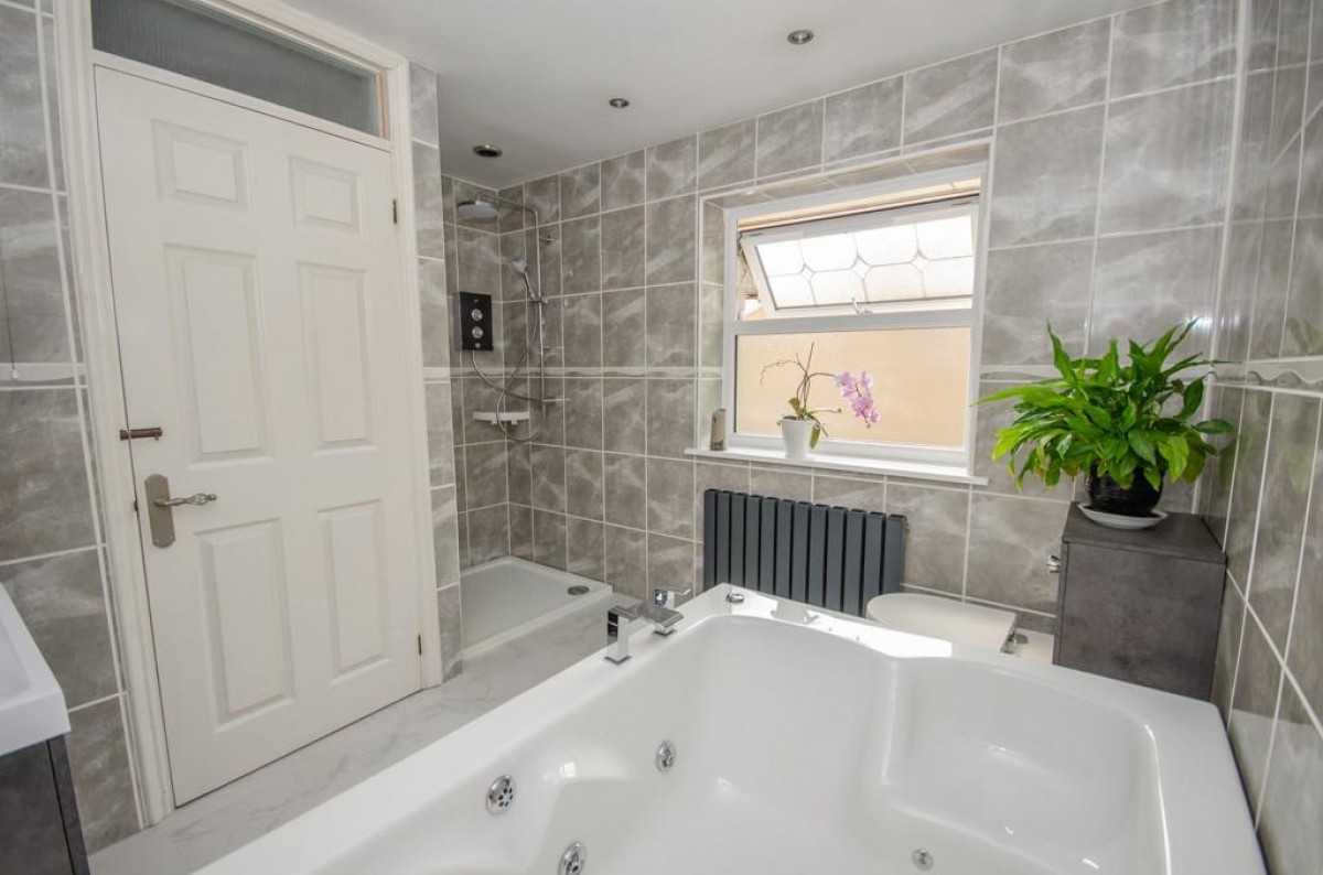 Firework Close, Kingswood, Bristol,BS15 4LU