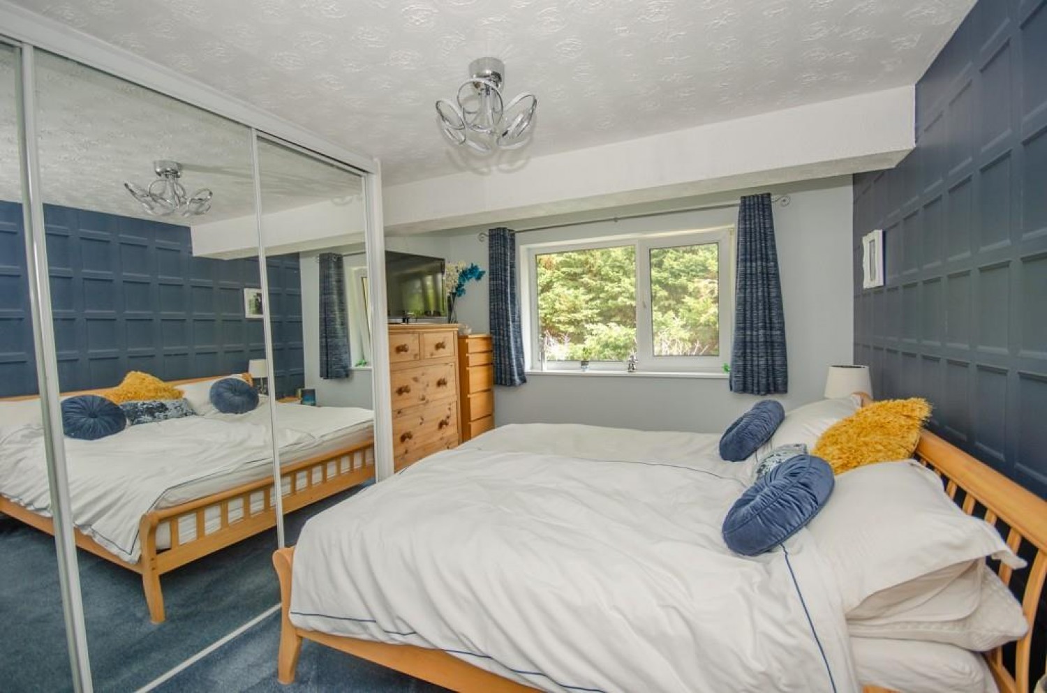 Firework Close, Kingswood, Bristol,BS15 4LU